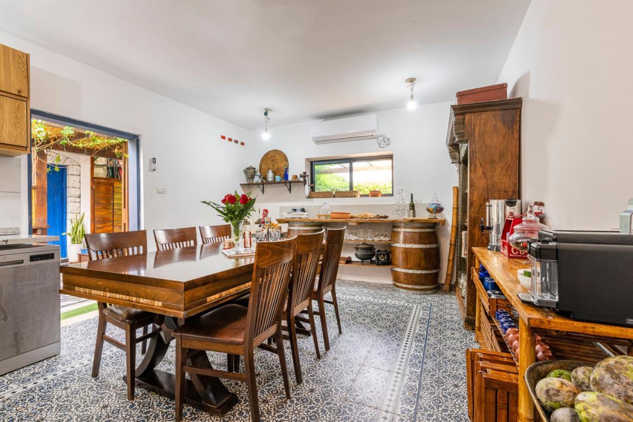Ahuzat Shaul Seaside Bed & Breakfast Hadera Eksteriør bilde