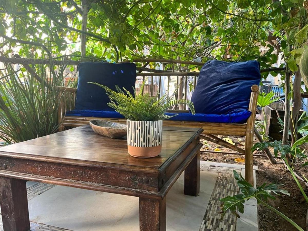 Ahuzat Shaul Seaside Bed & Breakfast Hadera Eksteriør bilde