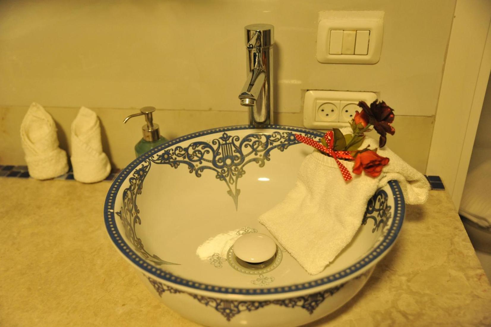 Ahuzat Shaul Seaside Bed & Breakfast Hadera Eksteriør bilde