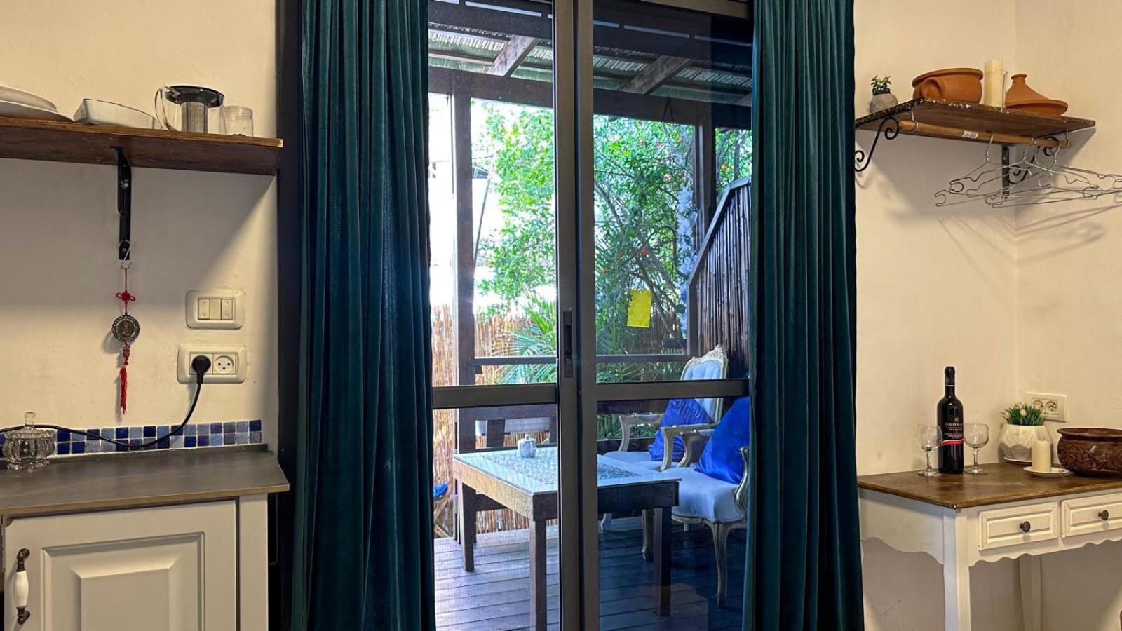 Ahuzat Shaul Seaside Bed & Breakfast Hadera Eksteriør bilde