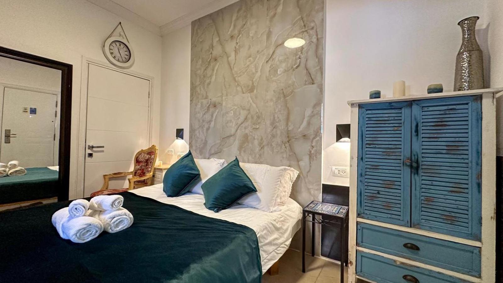 Ahuzat Shaul Seaside Bed & Breakfast Hadera Eksteriør bilde